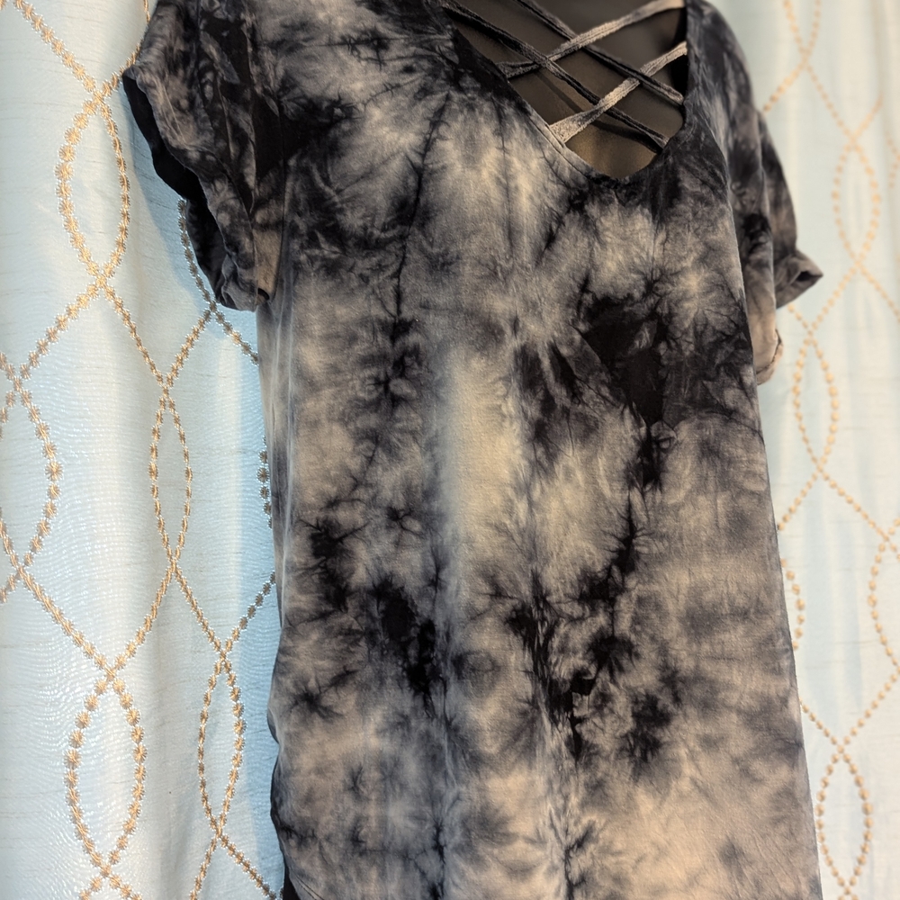 Tie-Dye Crisscross Women's Top - M